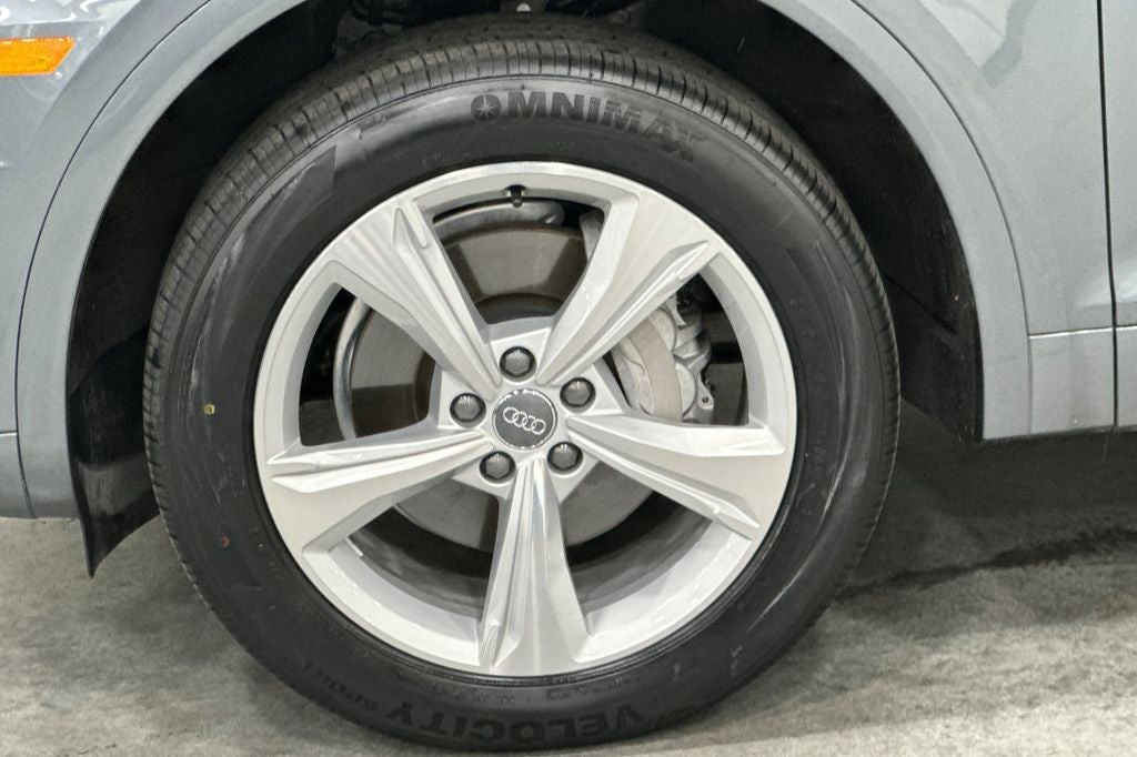 2020 Audi Q5 45 Premium Plus quattro