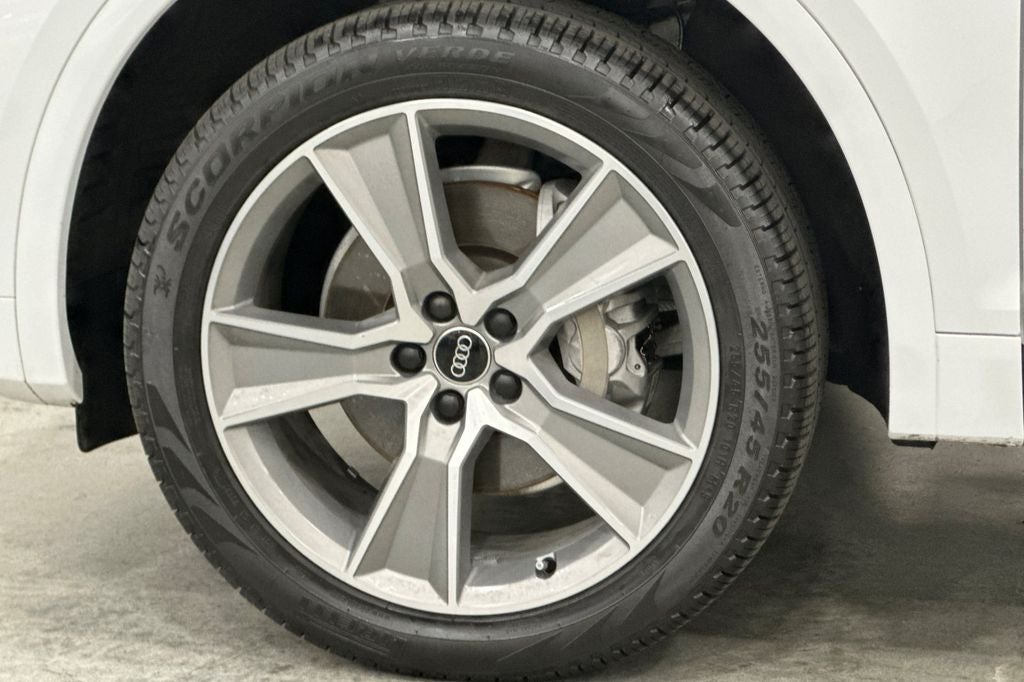 2025 Audi Q5 45 S line Premium quattro