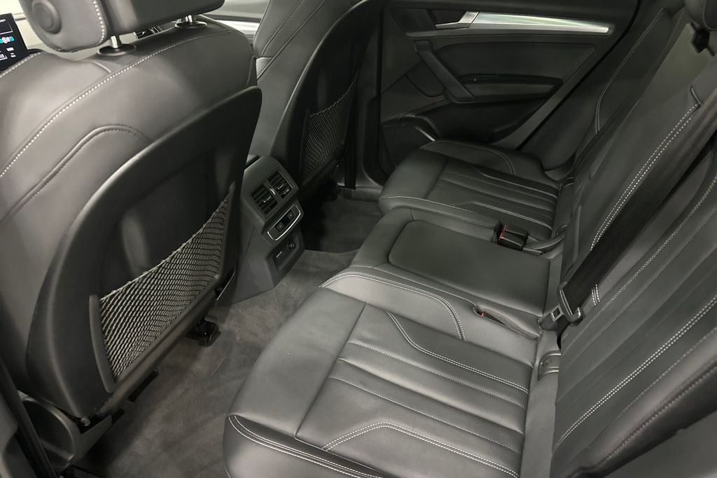 2024 Audi Q5 45 S line Premium quattro