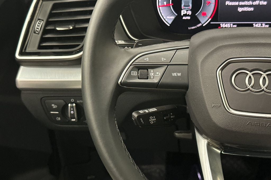 2024 Audi Q5 45 S line Premium quattro
