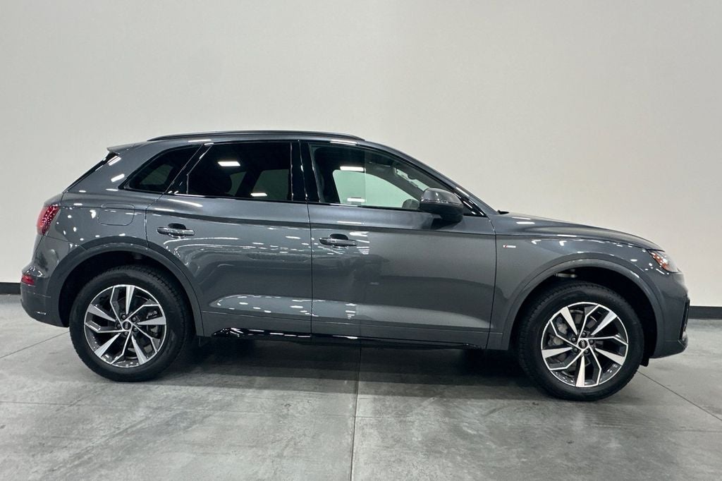 2024 Audi Q5 45 S line Premium quattro
