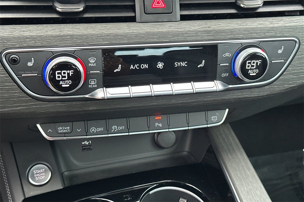 2024 Audi A4 45 S line Premium Plus quattro