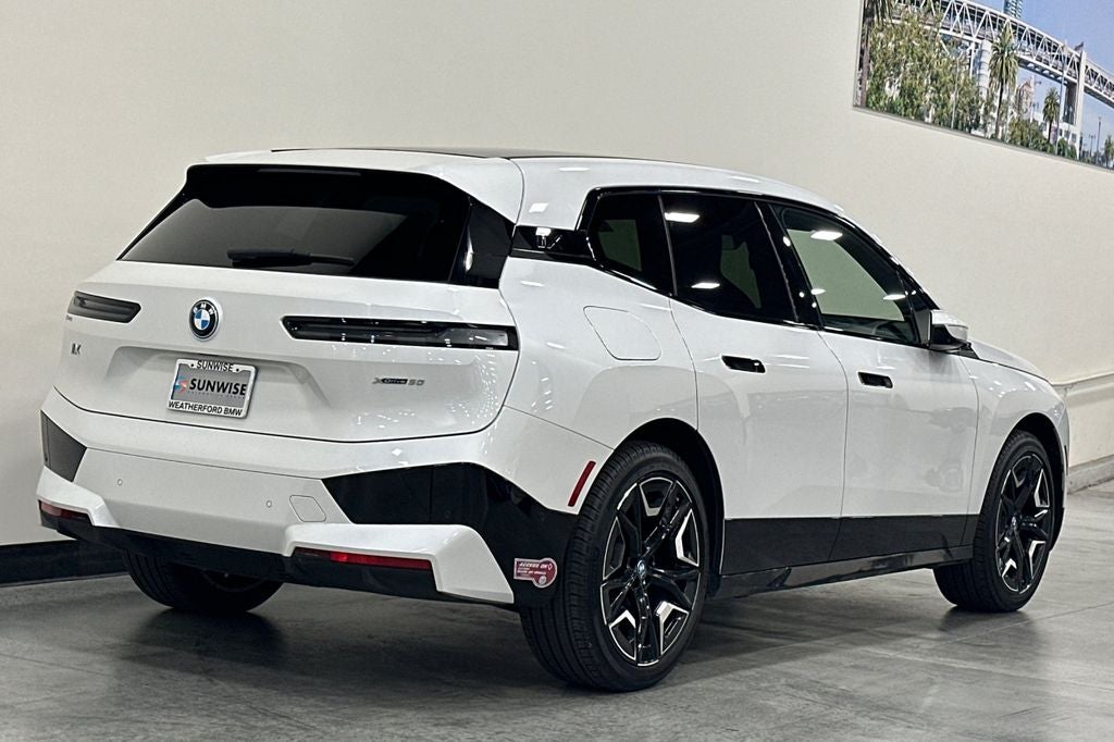 2024 BMW iX xDrive50