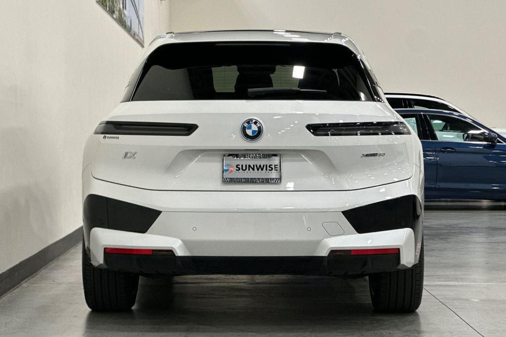 2024 BMW iX xDrive50