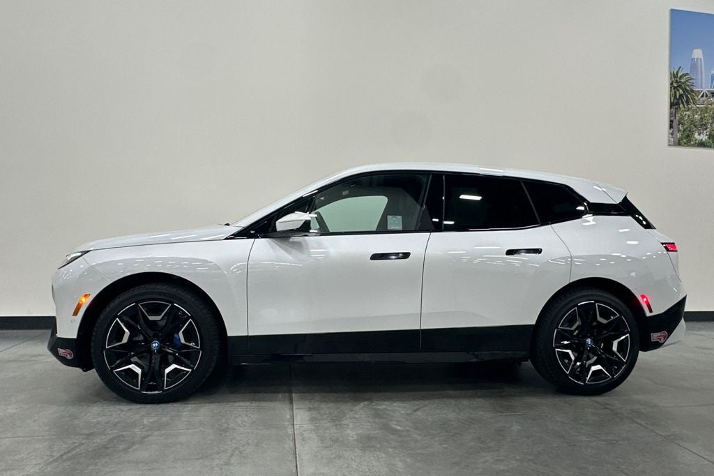 2024 BMW iX xDrive50