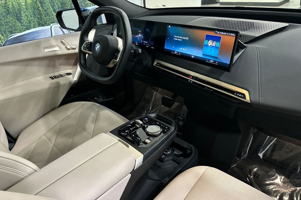 2023 BMW iX xDrive50