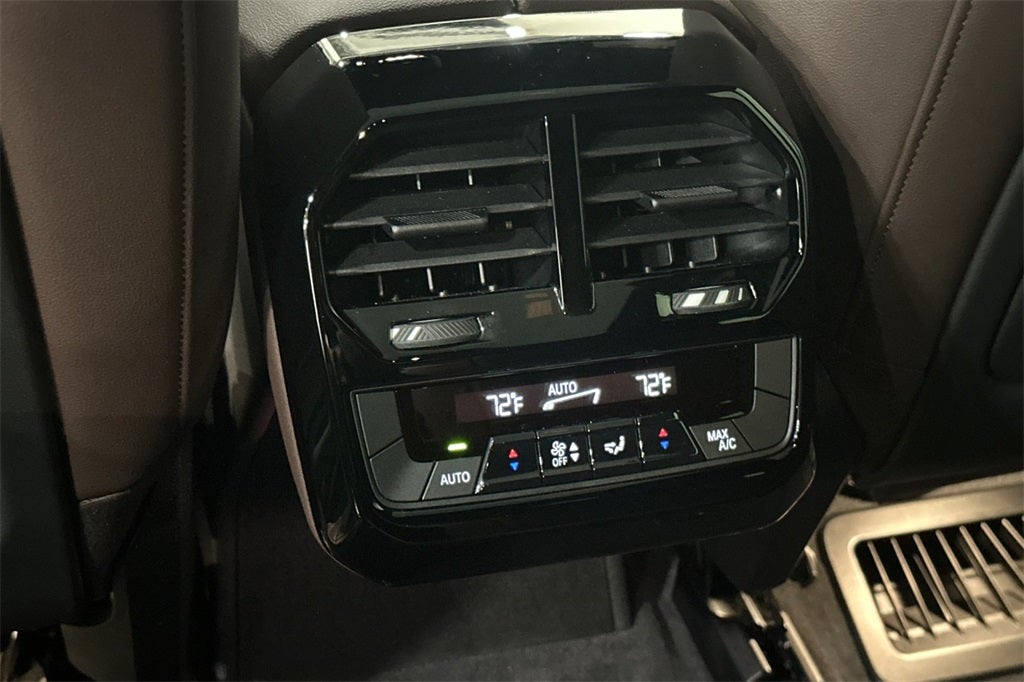 2023 BMW iX xDrive50