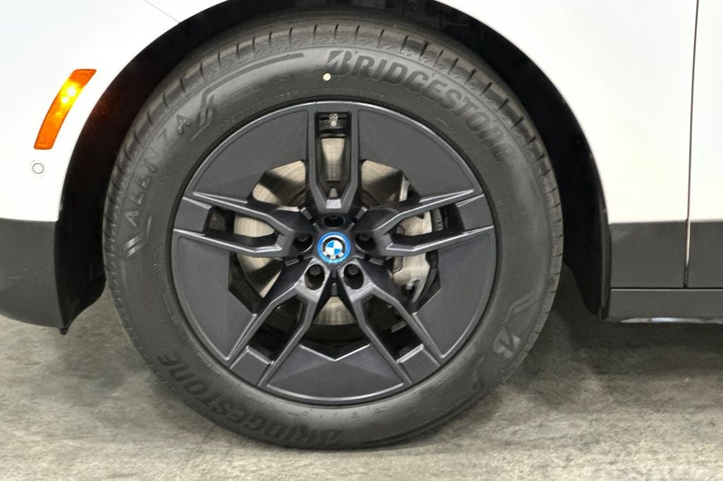 2023 BMW iX xDrive50