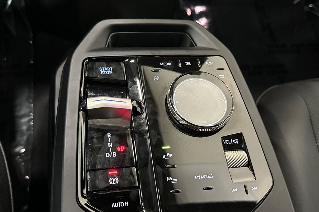 2024 BMW iX xDrive50