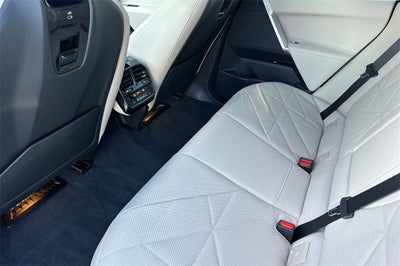 2025 BMW iX xDrive50