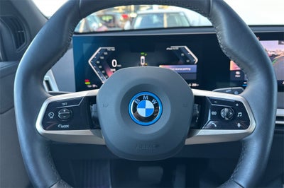 2025 BMW iX xDrive50
