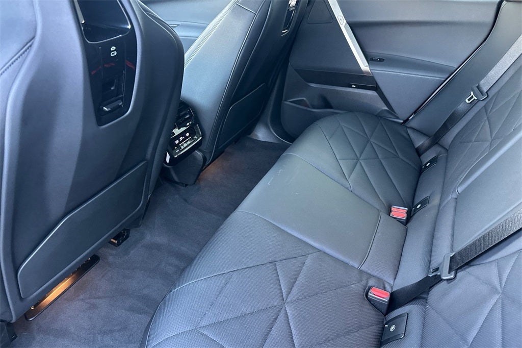 2025 BMW iX xDrive50