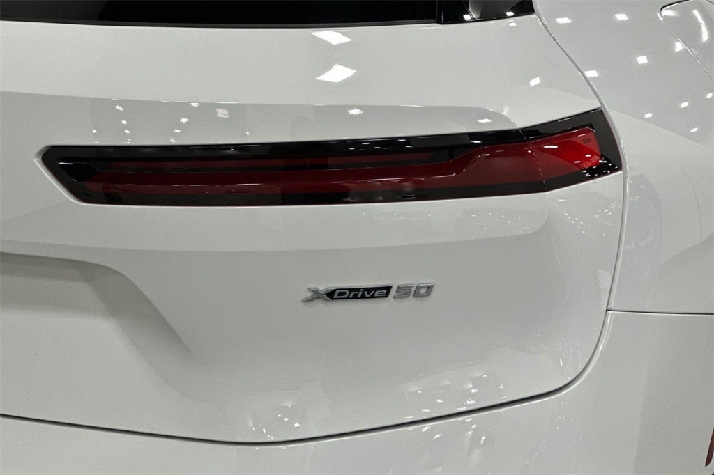 2025 BMW iX xDrive50