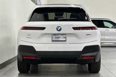 2025 BMW iX xDrive50