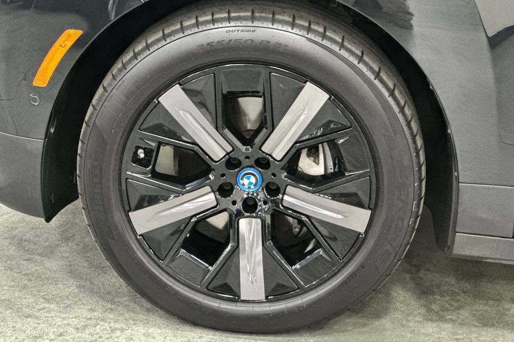 2024 BMW iX xDrive50