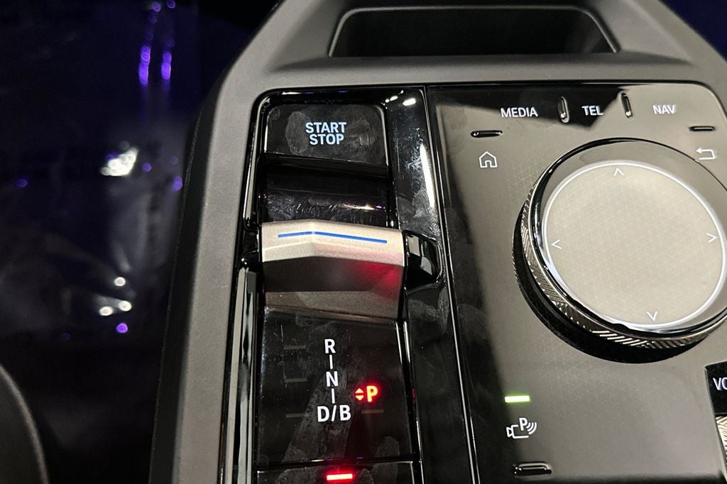 2024 BMW iX xDrive50