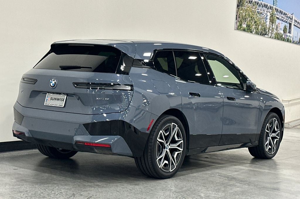 2024 BMW iX xDrive50