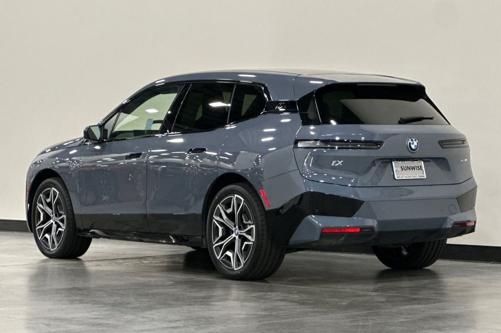 2024 BMW iX xDrive50