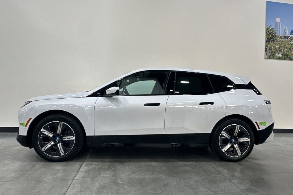 2023 BMW iX xDrive50