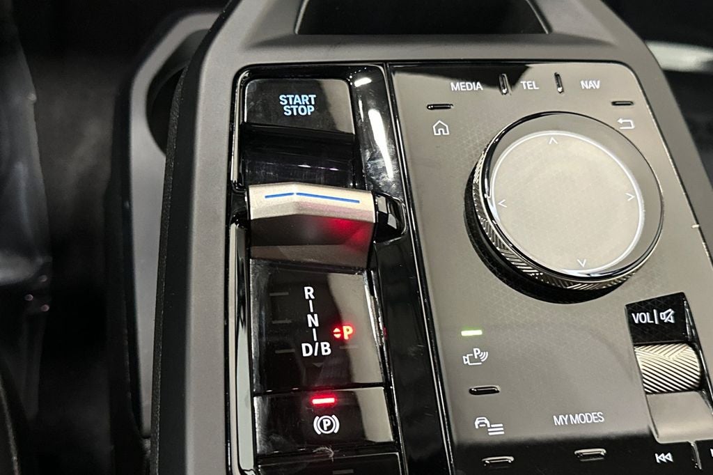 2024 BMW iX xDrive50