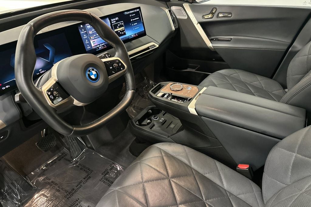2023 BMW iX M60