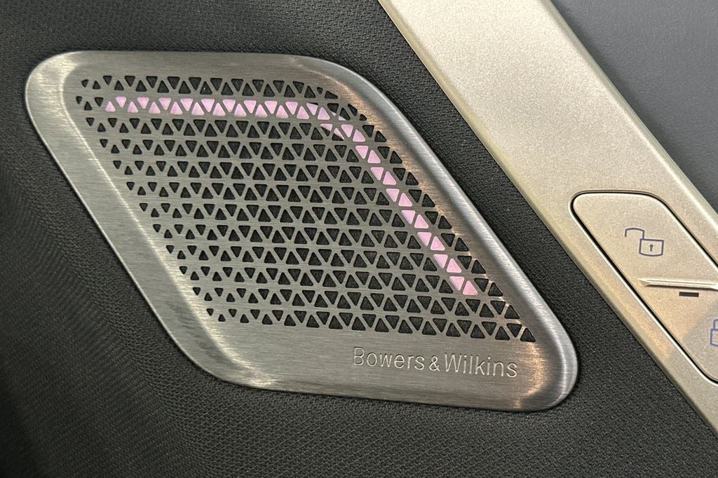 2023 BMW iX M60