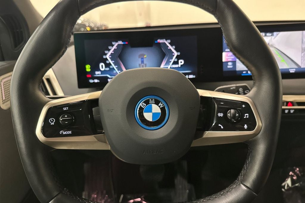 2023 BMW iX M60