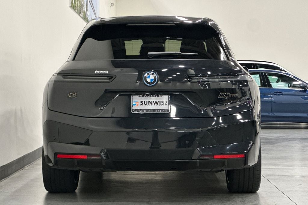 2023 BMW iX M60