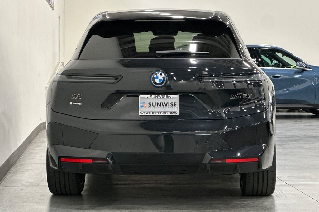 2025 BMW iX M60