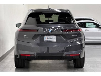 2026 BMW iX xDrive45