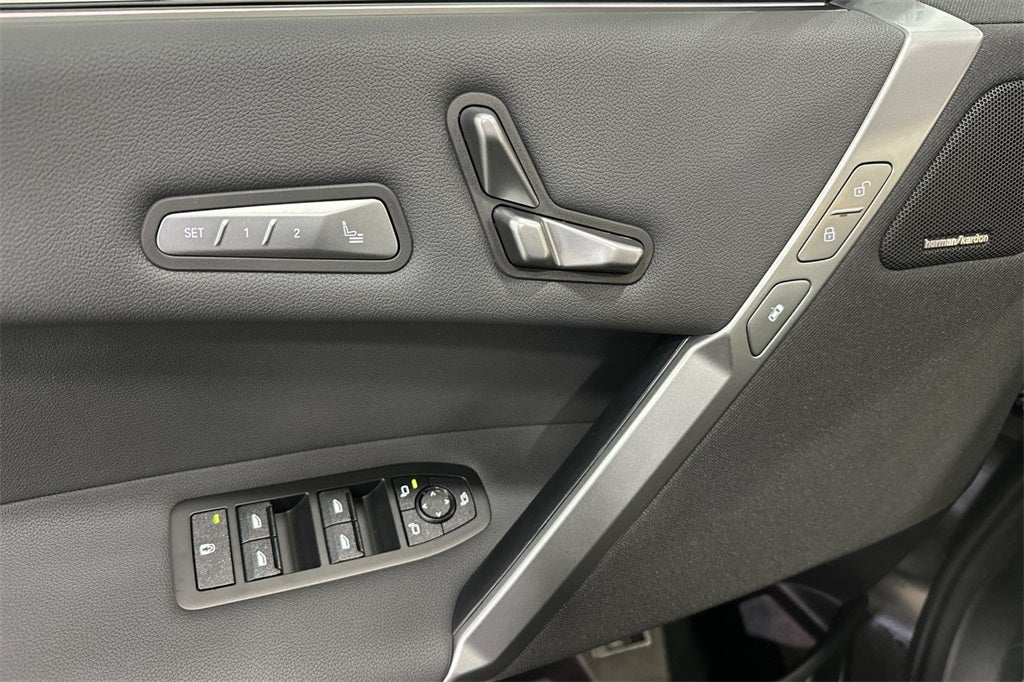 2026 BMW iX xDrive45