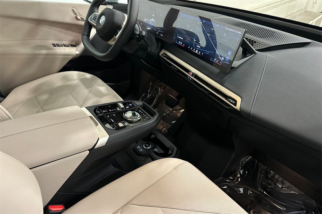 2026 BMW iX xDrive45