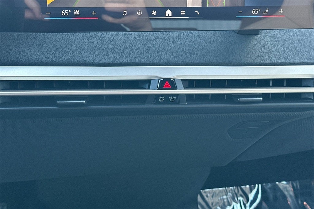 2026 BMW iX xDrive60