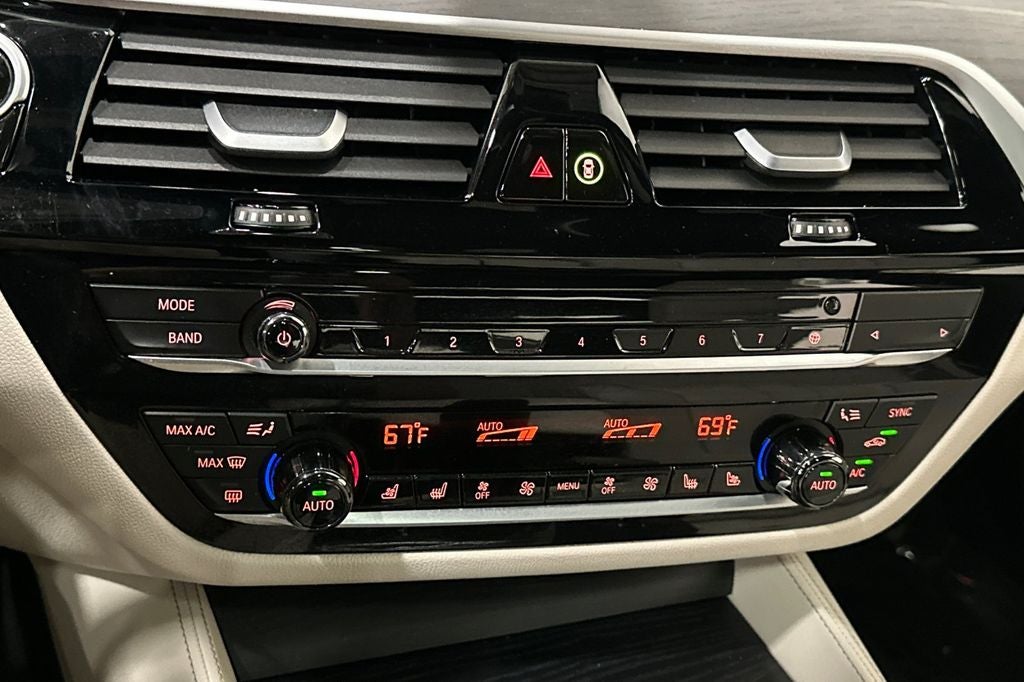 2021 BMW 5 Series M550i xDrive