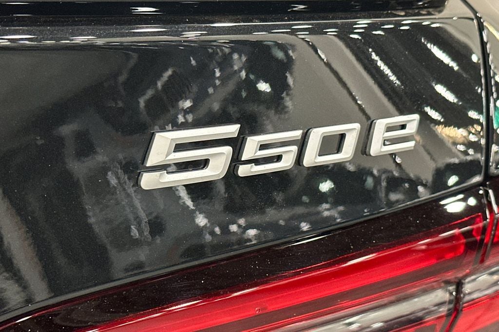 2027 BMW 5 Series 550e xDrive