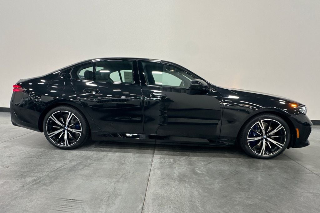 2027 BMW 5 Series 550e xDrive