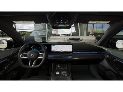 2027 BMW 550e 550e xDrive