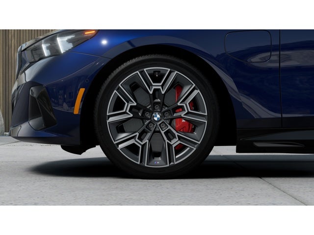 2026 BMW 5 Series 550e xDrive