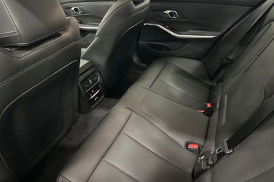 2025 BMW 3 Series 330i
