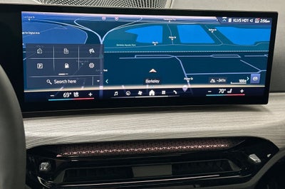 2025 BMW 3 Series 330i