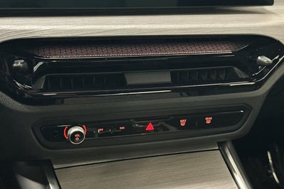 2025 BMW 3 Series 330i