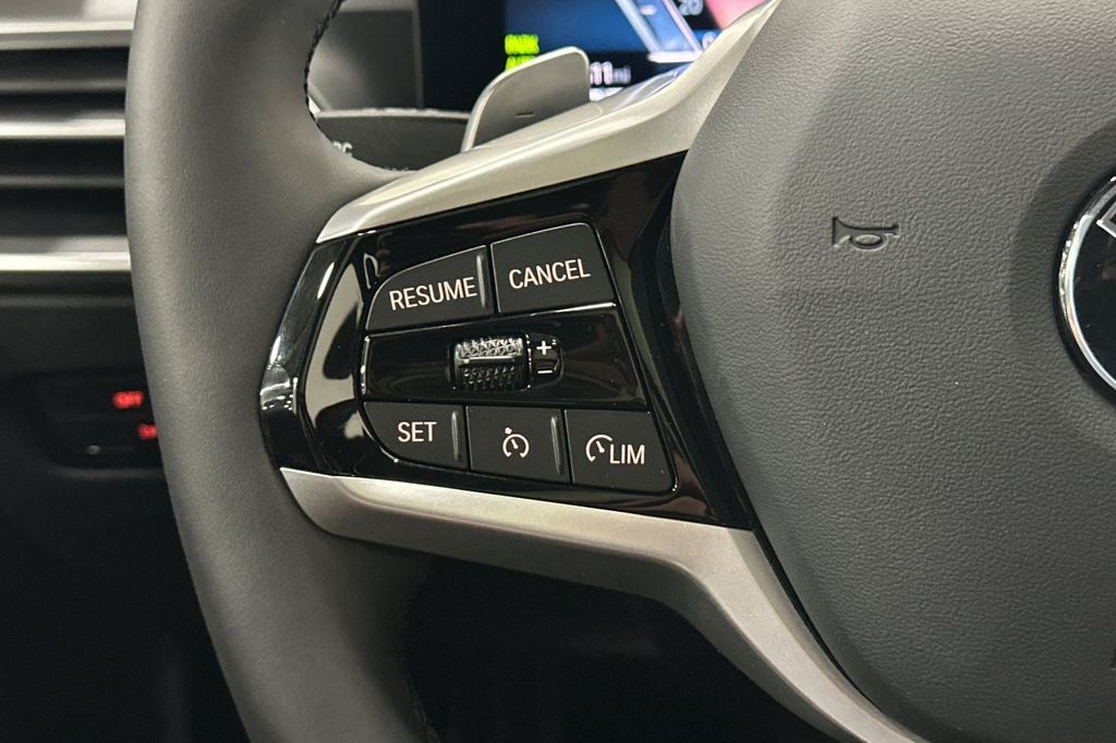 2025 BMW 3 Series 330i