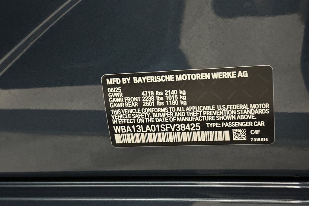 2025 BMW 3 Series 330i
