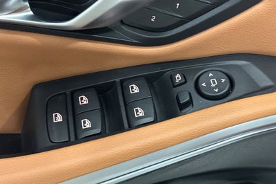 2025 BMW 3 Series 330i