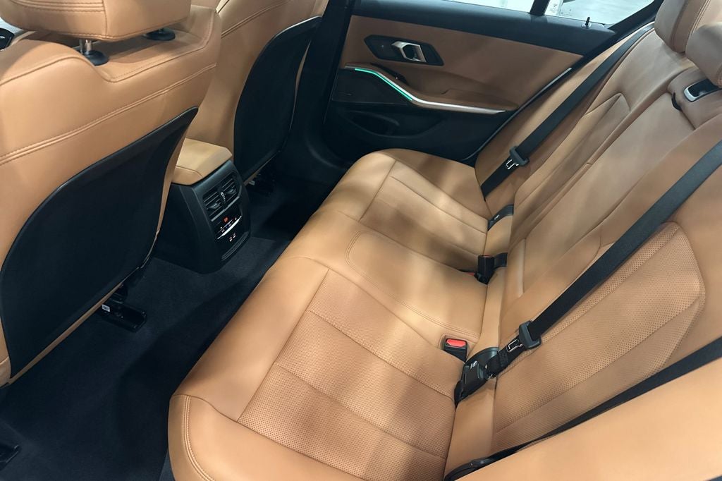 2025 BMW 3 Series 330i