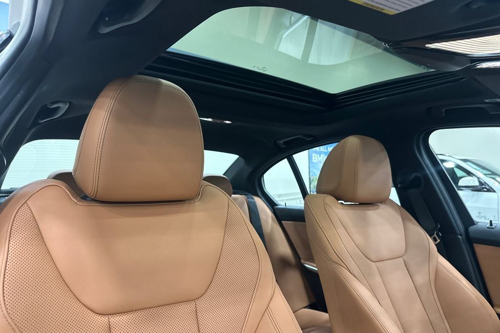 2025 BMW 3 Series 330i