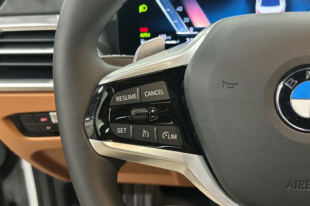 2025 BMW 3 Series 330i