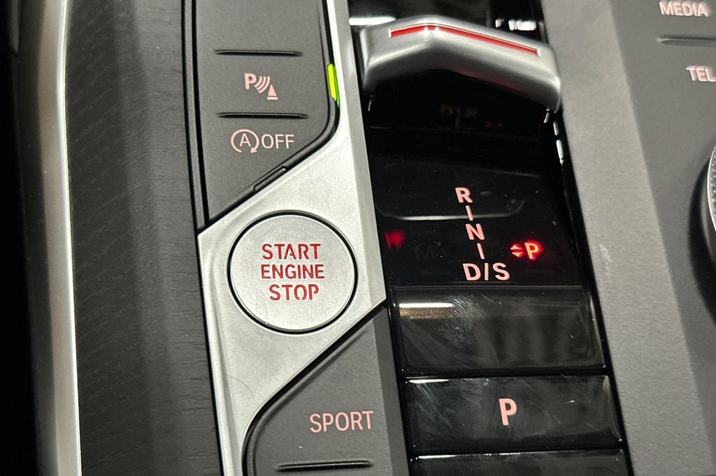 2026 BMW 3 Series 330i