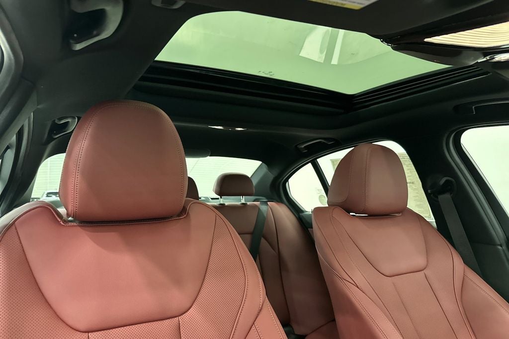 2026 BMW 3 Series 330i