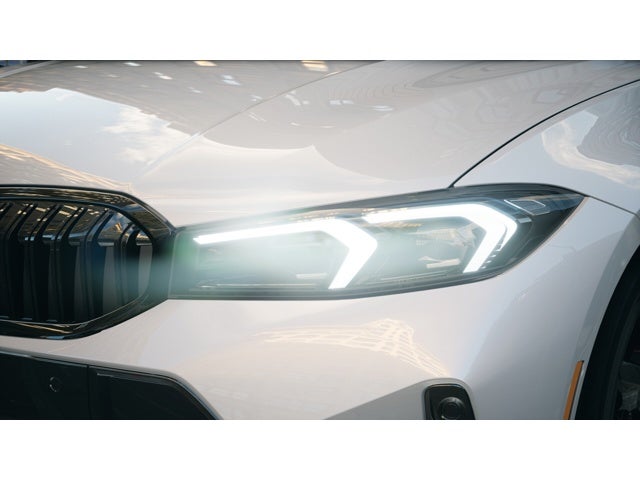 2026 BMW 3 Series 330i